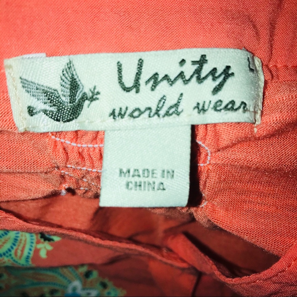 Unity World  Wear Top Large - Picture 5 of 5